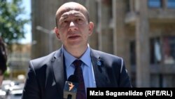 По словам Ираклия Петриашвили, власти пытаются дискредитировать руководство профсоюзов в преддверии выборов руководства организации