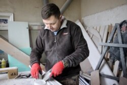 Олександр Федонюк займається реставраційними роботами