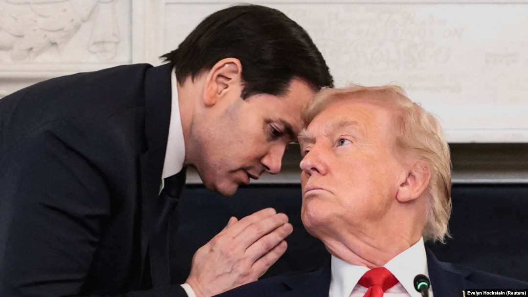 Жалаңаш орта жастағы әйелдердің суреттері а