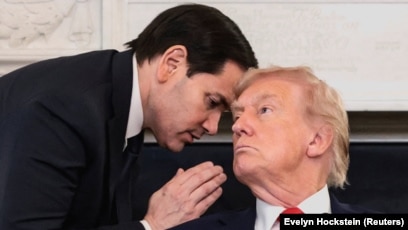 Пенисадағы сперманы жұту