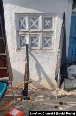 Фрагмент оперативного відео затримання жителя села Стефанівка Джанкойського району, який стріляв у російських силовиків 16 березня 2026 року