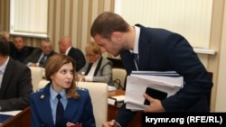 Министр промышленной политики республики Крым Андрей Скрынник и прокурор Наталья Поклонская 