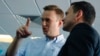 Росія: ФСБ відмовилася перевіряти повідомлення про стеження за опозиціонером Навальним