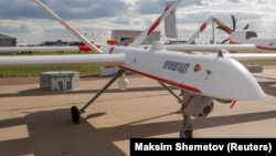 Российский беспилотный летательный аппарат "Орион" на авиасалоне MAKS, 27 августа 2019 года