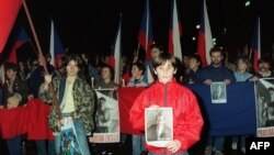 Demonstraţiile studenţilor de la Praga din decembrie 1989