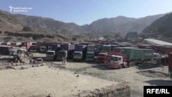 Trucks stranded at the Torkham border crossing