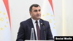 Алишер Мирзонабот