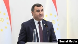 Алишер Мирзонабот 