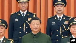 Hszi Csin-ping kínai elnök Pekingben 2023. július 28-án