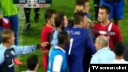 Sa utakmice reprezentacija Srbije i Engleske na kojoj je došlo do incidenta