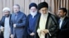 محمود احمدی‌نژاد (راست) گفته است که با خانواده لاریجانی (چپ) مخالف است و مدیرانش از آیت‌الله خامنه‌ای خواسته‌اند محمود هاشمی شاهرودی (وسط) را مأمور پرونده آنها کند.