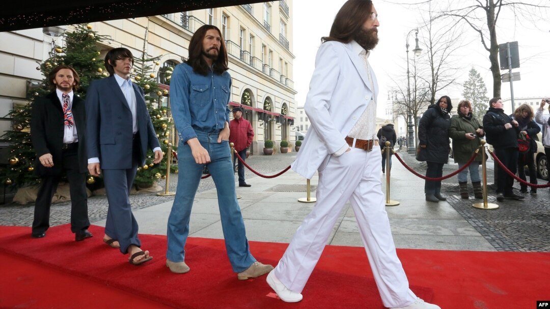 Beatles как восковые идолы. Берлин