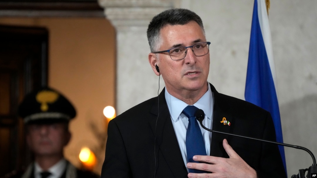 Ministrul de Externe israelian, Gideon Saar, anunță că Israel se va retrage din Consiliul Drepturilor Omului al ONU. 