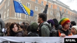 Studenti nekoliko sarajevskih fakulteta tokom današnjeg protesta u Sarajevu, 17 februar 2010, foto: Midhat Poturović