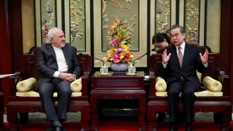 وزیران خارجه ایران و چین در پکن دیدار کردند