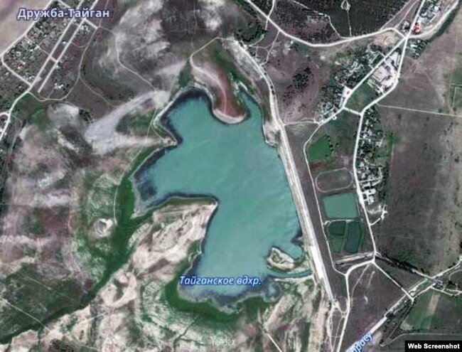 Тайганском водохранилище. Тайганское водохранилище на карте Крыма. Тайганское водохранилище на карте. Тайганское водохранилище пляж. Феодосия карта водохранилище.