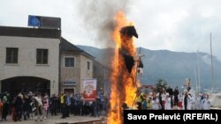 Vrhunac fešte: Suđenje karnevalu