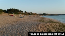 На територията на община Царево е и плажът "Корал"