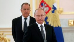 Președintele Federației Ruse, Vladimir Putin, și ministrul său de Externe, Serghei Lavrov