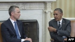 Генеральный секретарь НАТО Йенс Столтенберг и президент США Барак Обама. 