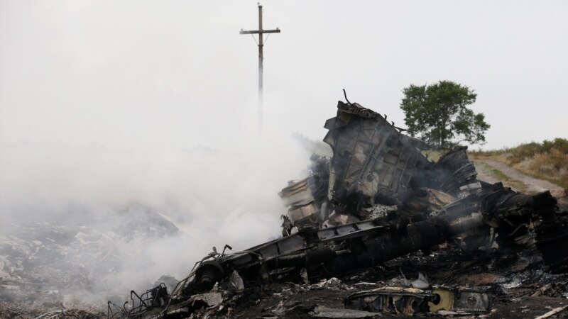 Pesë vjet nga rrëzimi i fluturimit MH17, familjarët kujtojnë viktimat