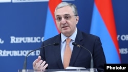 Armenia -- Foreign Minister Zohrab Mnatsakanian speaks at a news conference in Yerevan, September 6, 2019.