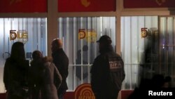 Сараево маңындағы шабуыл жасалған букмекерлік кеңсе. Босния, 19 қараша 2015 жыл. 