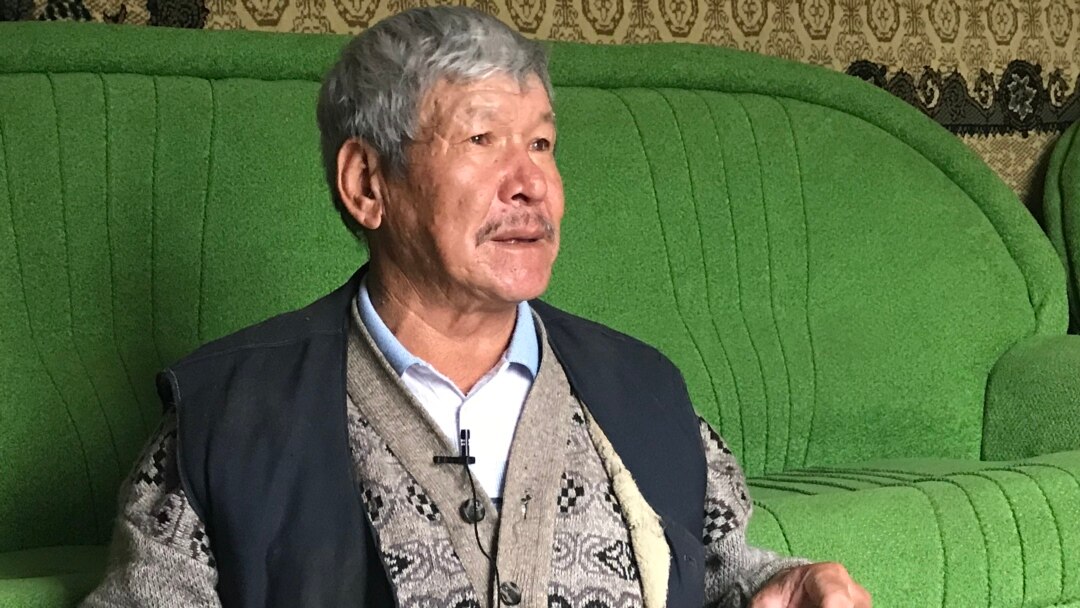 Орыс порно әйелі минет береді