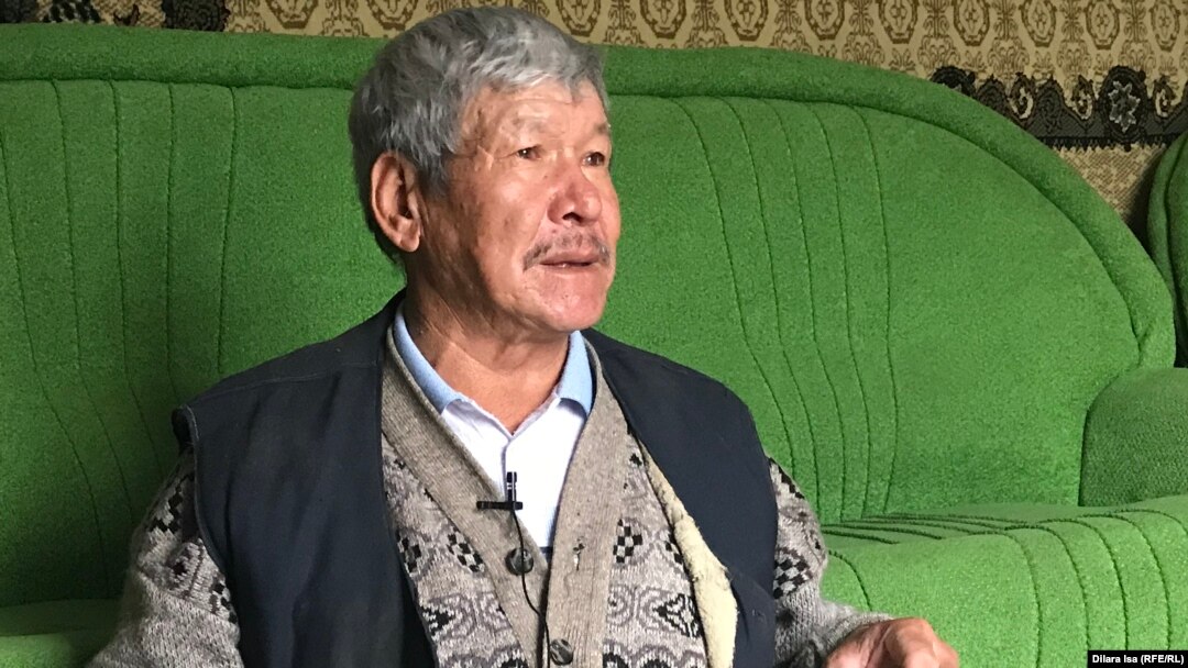 Ника Стрижактың жалаңаштанған порнофотосуреттері