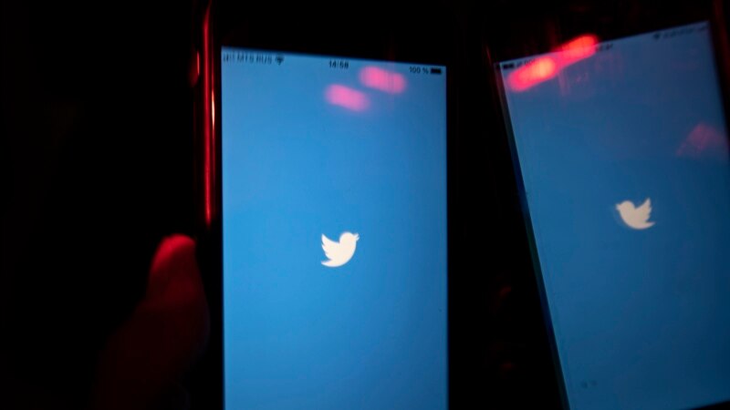 Özbegistanda Twitter, VKontakte, WeChat sosial media torlarynyň petigi aýryldy