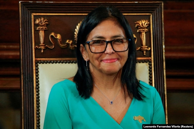 Delcy Rodríguez gjatë ceremonisë së betimit si Presidente e përkohshme e Venezuelës në Asamblenë Kombëtare. Karakas, 5 janar 2026.