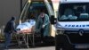 Скопје- амбулантна кола носи заболени со Ковид19 на Инфективната клиника, 22.10.2020 