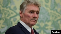 Пресс-секретарь Кремля Дмитрий Песков 5 февраля заявил, что Россия все еще готова к диалогу с США, если Вашингтон конструктивно отреагирует на предложение президента РФ Владимира Путина