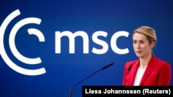 Shefja e diplomacisë së BE-së, Kaja Kallas, gjatë fjalimit në Konferencës e Sigurisë në Munih. 