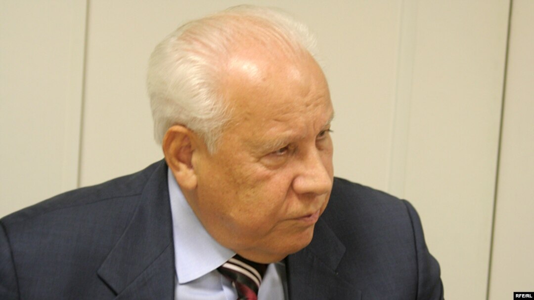Анатолий Лукьянов в студии Радио Свобода