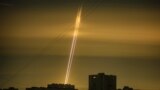 Запуск российских ракет по Харькову так, как он был виден из Белгорода. 10 октября 2022