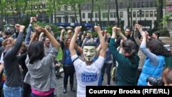 АҚШ-тағы жастардың Occupy Wall Street наразылық шарасы. 1 мамыр 2012 жыл. 