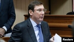 Ukraynanın baş prokuroru Yuri Lutsenko