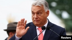 Як повідомляє Politico із посиланням на двох дипломатів, Будапешт виступив проти емісії загальноєвропейських облігацій на суму 90 мільярдів євро на допомогу Україні