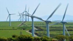 България смята да изгради нови ветро- и слънчеви централи, а ако тове е недостатъчно, и да внася чист ток
