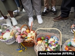 Великодні кошики Марії та її родини