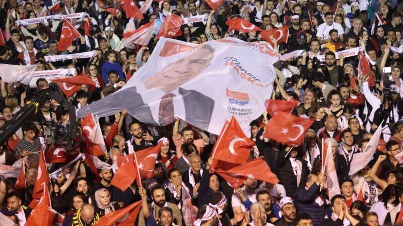 Victorie a opoziției în alegerile locale din Turcia. Ce se schimbă pentru președintele Erdogan?