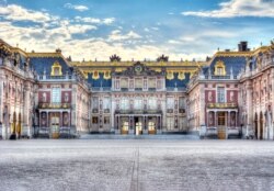 Palatul de la Versailles - fosta reședință a regilor Franței, locul unde are loc summit-ul