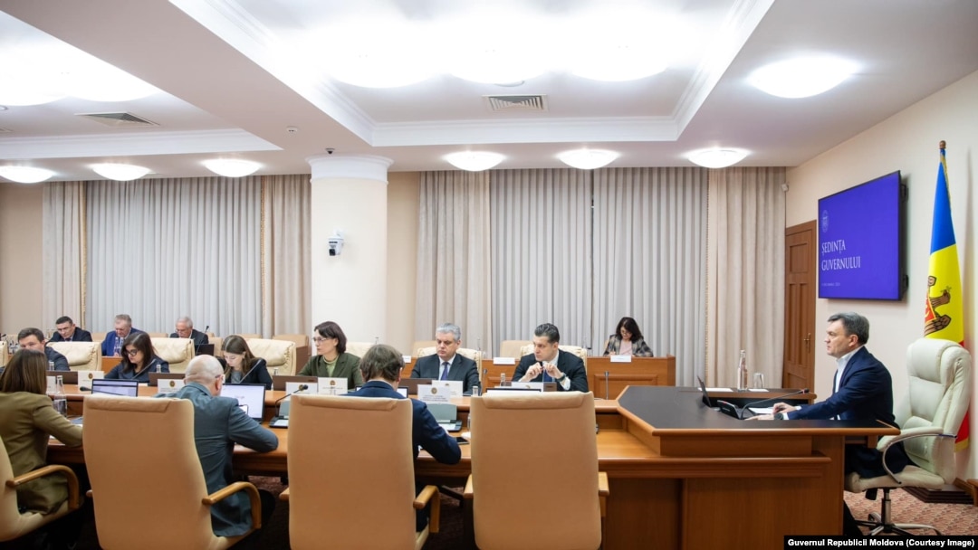 Vicepremierul Oleg Serebrian a spus că „posibila criză umanitară” va afecta circa 300 de mii de cetățeni din stânga Nistrului.