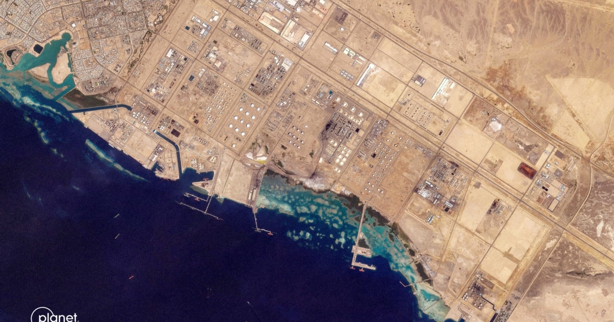 Саудівська Аравія: порт Янбу припинив завантаження нафти на тлі обстрілу