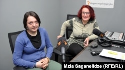 ანა აბაშიძე, მაია ცირამუა