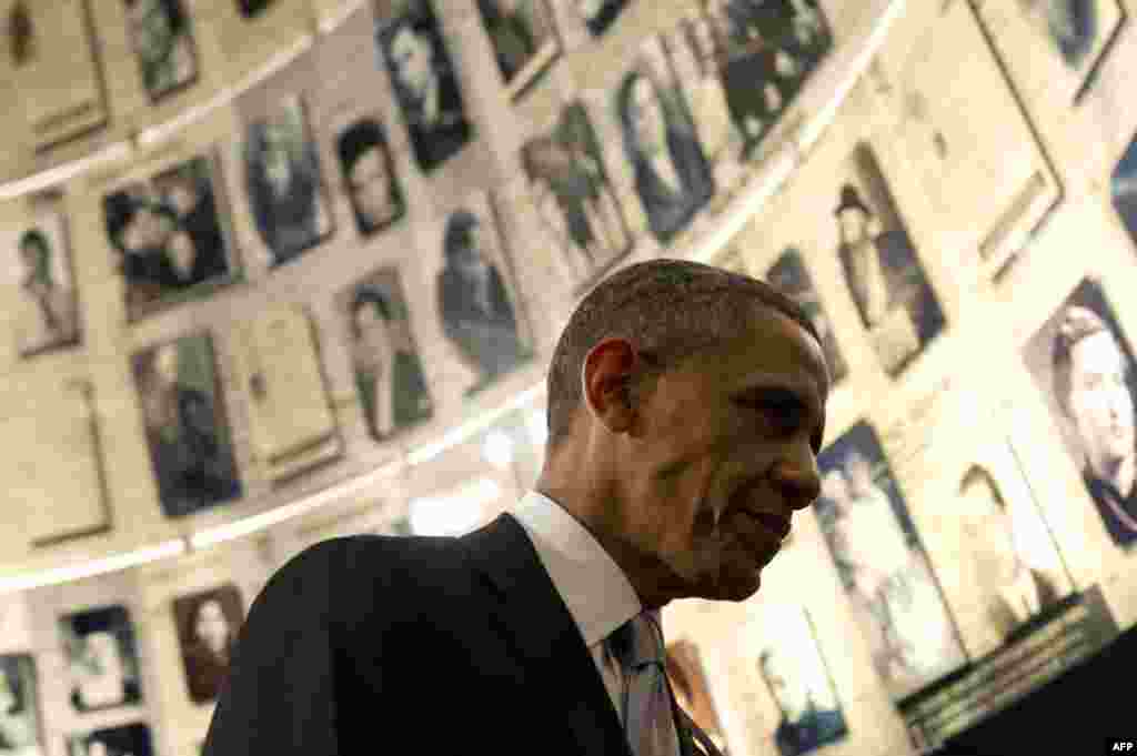 Președintele Barack Obama la muzeul Holocaustului Yad Vashem de la Ierusalim, 22.03.2013.