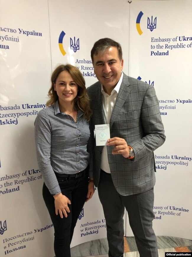 Михаил Саакашвили получает разрешение на возвращение в посольстве Украины в Варшаве