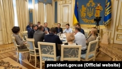 Встреча президента Украины Владимира Зеленского с руководством Верховной Рады и председателями парламентских фракций. Киев, 21 мая 2019 года
