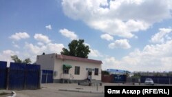 У войсковой части Нацгвардии в городе Актобе.